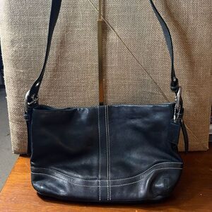 COACH Soft Black Leather Shoulder Bag F10939
